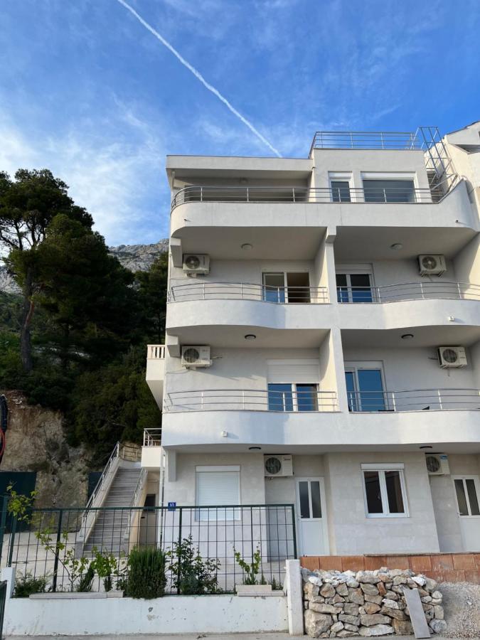 Apartments Coric Baška Voda Exteriör bild