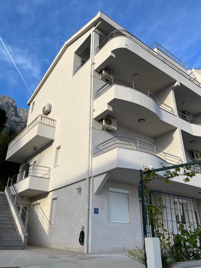 Apartments Coric Baška Voda Exteriör bild